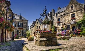 village breton à proximité de saint nic