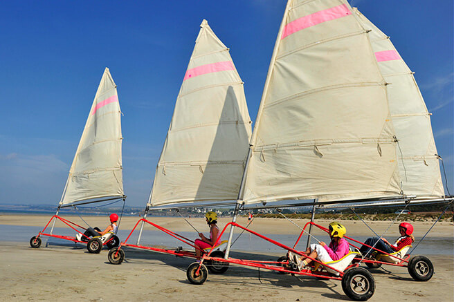 activité char à voile sur la plage proche caamping ker ys